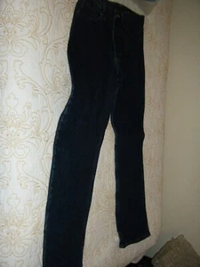 Nuevo con etiquetas Wrangler para hombre talla 32 x 30 ajuste regular 100% algodón usado una vez - Imagen 1 de 3