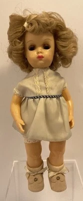 MUÑECA TERRI LEE PEQUEÑA VINTAGE AÑOS 50 CON CABELLO RUBIO VESTIDO AZUL ADORABLE 10” Foto 1 de 4