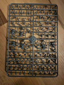 Wargames Atlantic Pulp Adventure 1 sprue of Zombies (*Ver por pedido Tarifa plana Sh - Imagen 1 de 2