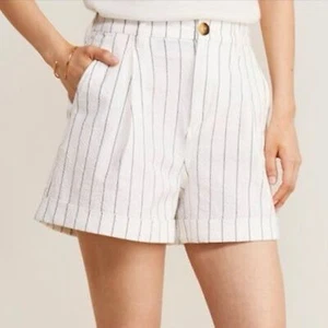 NEU 89th + Madison Nadelstreifen Plissee Hose Shorts - Bild 1 von 7