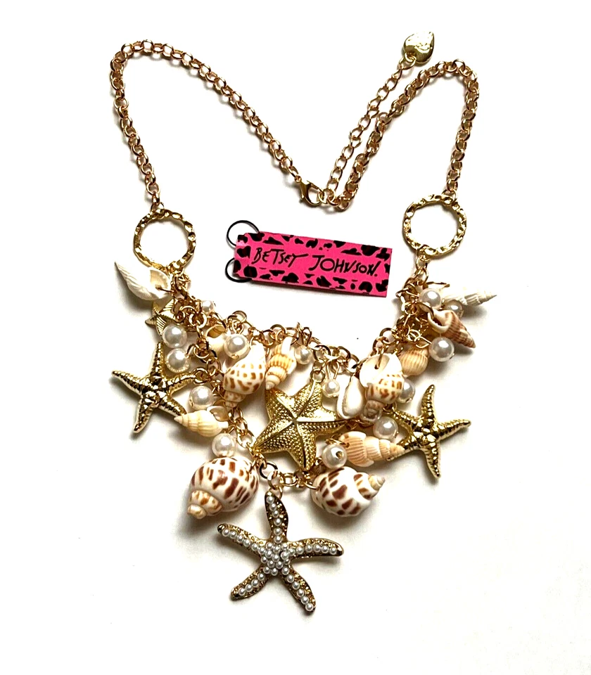 COLLAR BETSEY JOHNSON PERLAS PLAYA DIJES MAR CONCHAS Foto 1 de 1