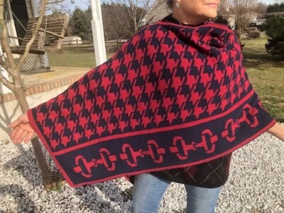 Poncho Esquestrian Reversible Foto 1 de 4