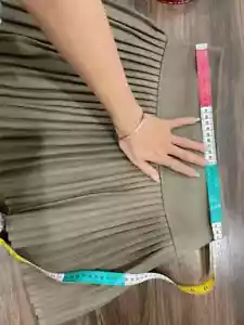 Small pleated skirt, short flared, high waist, thick fabric - Picture 1 of 3