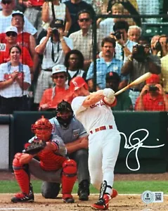 MARK McGWIRE - St. Louis Cardinals MLB - Signed 8x10 Photo #1 AUTO - BAS - Picture 1 of 1