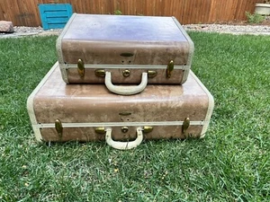 1950s vintage samsonite luggage set 2 - no keys- worn handles - Picture 1 of 12