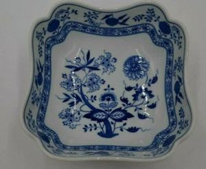 Vintage Hutschen Reuther German Porcelain Square Serving Bowl Blue Onion 8" - Picture 1 of 7