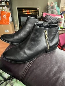 Women’s Black Leather Chelsea Ankle Boots Side Zip From Aldo. Size 10 - Picture 1 of 9