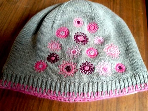 TOSHI Baby beanie 8mths - 2 years Pink Flower on Grey NWOT RRP $37.00 - Picture 1 of 5