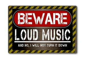 Cuidado con la música alta divertida letrero de metal placa advertencia peligro novedad broma idea de regalo - Imagen 1 de 12