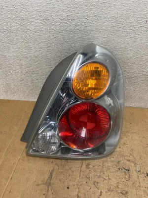 2002 2003 2004 Nissan Altima Right Passenger Rh Tail Light Side Oem T5253 DW - Image 1 of 4