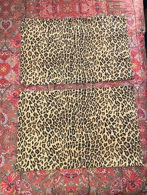 VTG PAIR RALPH LAUREN LEOPARD ARAGON STANDARD PILLOW CASES, OPEN, - Image 1 of 4