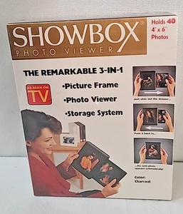 Showbox Visor de Fotos 3 en 1 Visor Marco Almacenamiento 3 1/2" X 5" Fotos Blanco Suave - Imagen 1 de 3