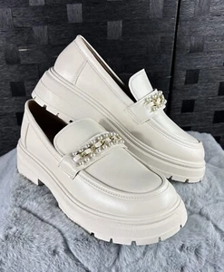 Quipid Cream Pearl Link Platform loafers Size 9 NWT - Picture 1 of 11