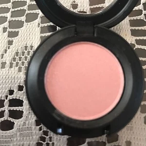 Nueva caja, sombra de ojos de terciopelo MAC "SUEÑO DE BELLEZA", descontinuada - Imagen 1 de 1