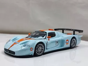 Modellino auto da corsa MotorMax scala 1/24 MASERATI MC12 Gt1 livrea Golfo raro - Foto 1 di 9