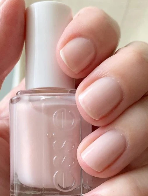 Essie treat love & color, Nr. 03 sheers to you, helles Rosa Schimmer  13,5ml Neu - Bild 1 von 1