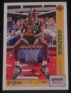 1991-92 Upper Deck Dee Brown NBA All Rookie Team No. 37 Boston Celtics - Picture 1 of 7