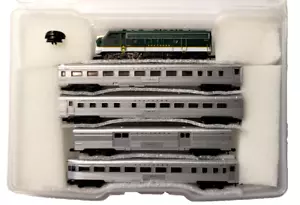 Z Marklin 81835 F7 Southern Loco + CC (Tested)+ 4 car passenger set #2 - Picture 1 of 12