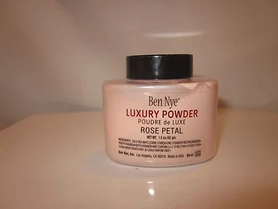 Ben Nye Rose Petal Powder 1.5oz Authentic Luxury Face Makeup Jennifer Lopez - Image 1 of 4