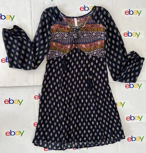 Xhilaration Long Sleeve Light Boho Dress Lace Up Front-Small-Abstract Pattern - Picture 1 of 8