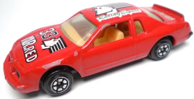 COCHE DE COLECCIÓN YATMING FORD THUNDERBIRD MR ROJO RACING EXPERT #33 DIECAST 2 7/8" Foto 1 de 4