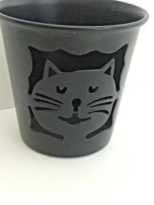 Candelabro Luminessence negro-3" de alto x 3,25" de diámetro recortado cara de gato Foto 1 de 4