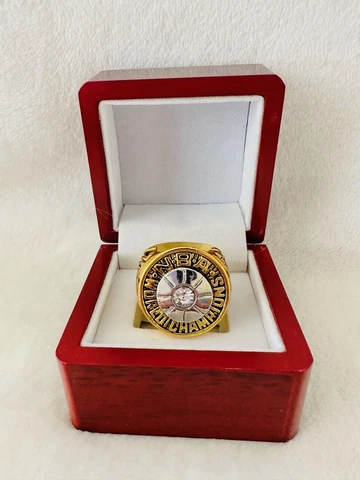 1973 NY New York Knicks NBA World Championship  Ring W Box, 🇺🇸 SHIP Cover