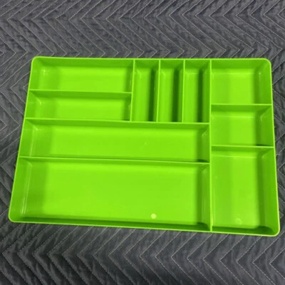 Snap-On Parts Tray Green Tool Organizer Durable Efficient Storage new Japan - Image 1 of 4