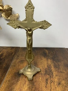 Vintage Messing Religiös Kruzifix Jesus Kreuz Alter Ständer Kirche - Bild 1 von 4