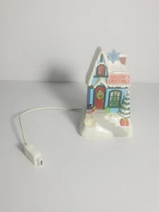 Vintage Hallmark 2009 Caroling Cottage - Season's Greetings Light/Music Untested - Picture 1 of 9