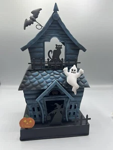Scentsy Halloween Haunting Good Time Full Size Haunted House Wax Warmer New - Picture 1 of 7