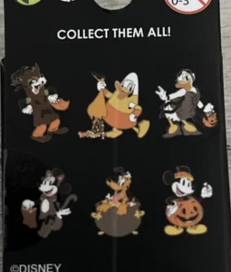 Disney Loungefly Halloween Blindbox Emaille Pin ungeöffnet Mickey? Goofy? Pluto? - Bild 1 von 3