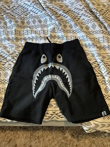 BAPE × undefeated Shark Sweat shorts BAPE camo Black A Bathing Ape Size L - Picture 1 of 5