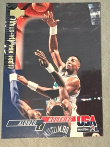 1994 Upper Deck Alonzo Mourning #45 Highlights Charlotte Hornets Basketball Card - Picture 1 of 2