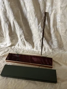 Hermione Granger's Wand Noble Collection in Olivanders box Silk Lining Vgc - Picture 1 of 8