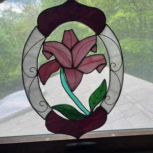 Prendisole da appendere per finestra in vetro colorato giglio rosa vintage 14” x 9” - Foto 1 di 5
