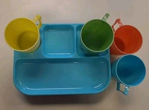 Vintage Colonial Plastics Divided Plastic Dinner Trays & Cups 1970s Set of 4 - Picture 1 of 4
