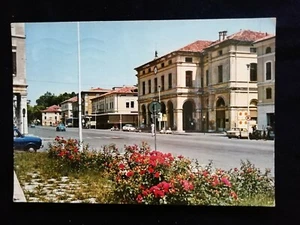 Cartolina Montebelluna Corso Mazzini Animata Auto Vespa ED372 - Picture 1 of 1