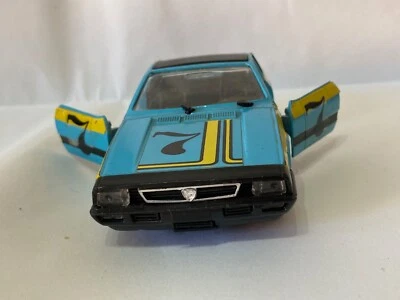 POLISTIL S57 WALT DISNEY SCORPION LANCIA BETA COUPè SCALA 1/25 SENZA SCATOLA. - Immagine 1 di 4