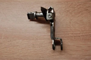 Peugeot Speedfight / Vivacity / Trekker / Elystar 50 Palanca freno tambor trasero + pasador - Imagen 1 de 1