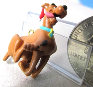 Hallmark adorno en miniatura 2001 SCOOBY~DOO - Imagen 1 de 12
