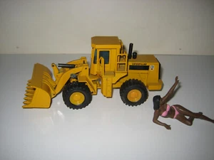 CATERPILLAR 966 D RADLADER PACMAN LOGO #237.1 NZG 1:50 - Picture 1 of 6