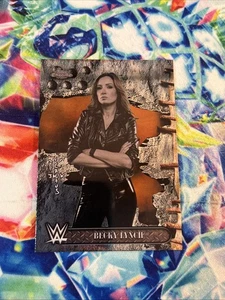 2025 BECKY LYNCH TOPPS CHROME CACTUS JACK - Picture 1 of 3