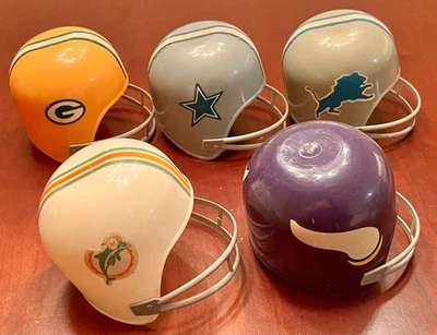 Lote de 5 cascos de fútbol americano Laich NFL Ice Cream Sundae 1974 99 centavos oferta inicial Foto 1 de 4