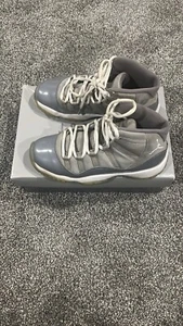 (GS) 4.5Y Air Jordan 11 Retro 'Cool Grey' (2021) 378038-005 Niños *USADO* - Imagen 1 de 5