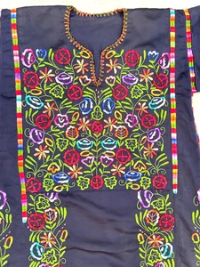 Raro y único vestido Thobe palestino bordado a mano - Tara - vintage - Imagen 1 de 24
