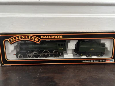 MAINLINE OO GAUGE CLASS 4 BR LOCOMOTIVE 75024 Boxed - Image 1 of 4