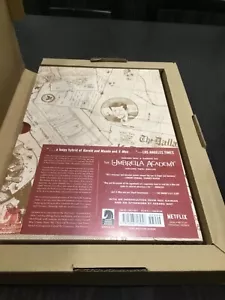 The Umbrella Academy Volume 2: Dallas (Deluxe Edition) by Gerard Way: New - Picture 1 of 4
