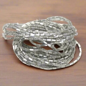 Cuentas de tubo rectangulares martilladas de metal de 50 Gm plateadas 4x2 mm - Imagen 1 de 8