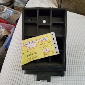 Genuine GM Tow Pad 10077223 Gm OEM - Picture 1 of 3